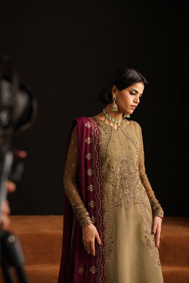 Zaitoon Jacket Set